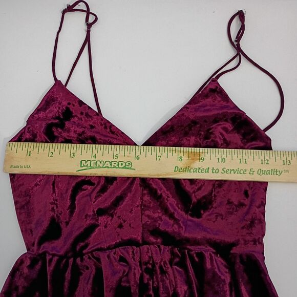 Silence + Noise Burgundy Crushed Velvet Romper S Stretch Vamp Romantic Goth UO - Picture 8 of 8